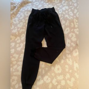 Black lululemon joggers